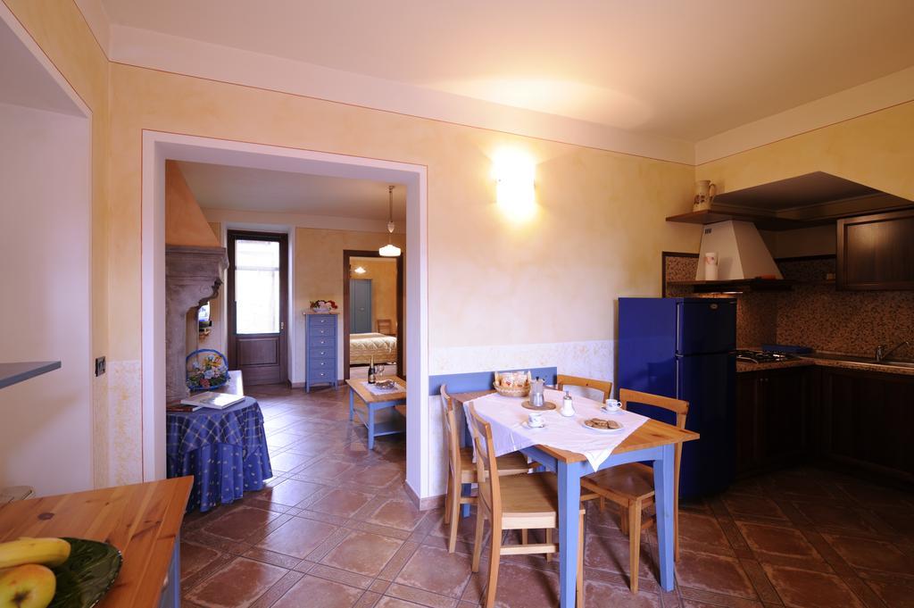 Agriturismo Gian Galeazzo Visconti ξενώνας Valeggio sul Mincio Δωμάτιο φωτογραφία